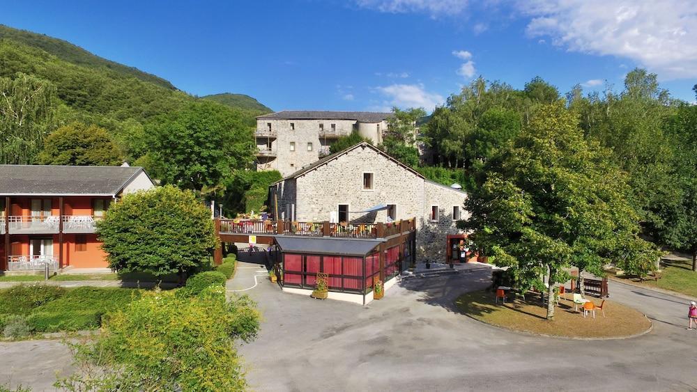 ホテル Vvf Sud Aveyron Brusque エクステリア 写真