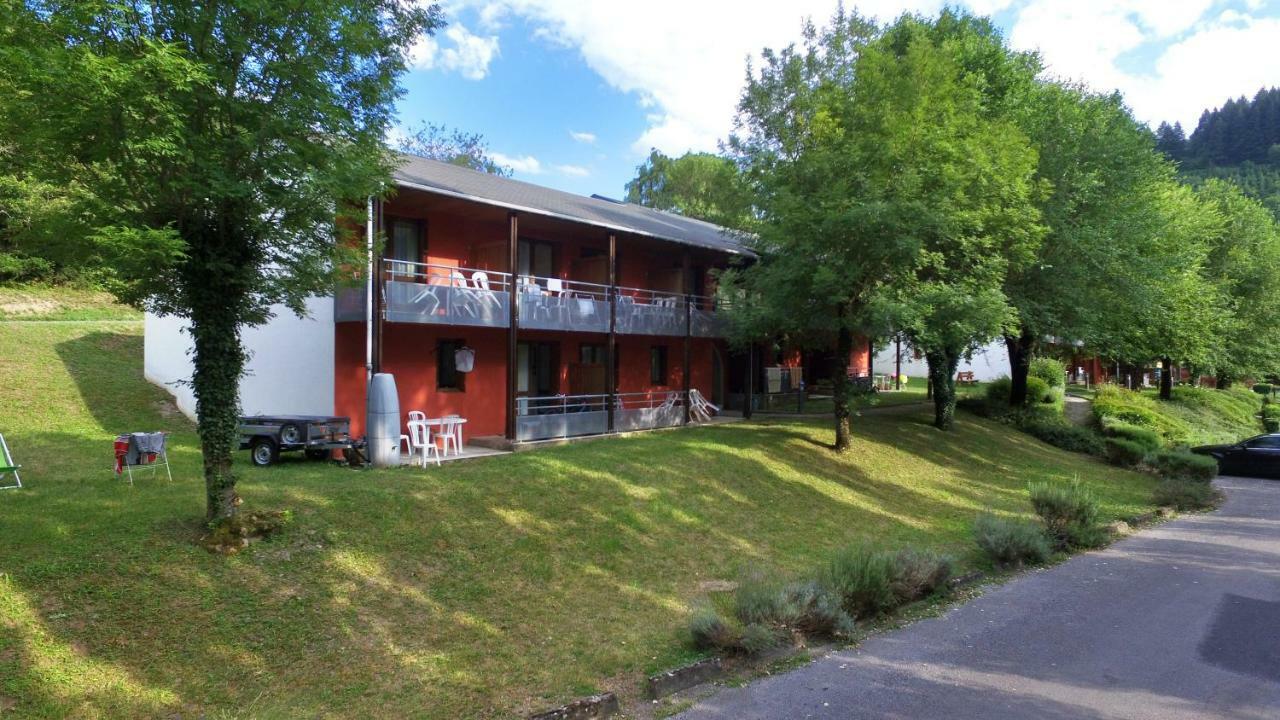 ホテル Vvf Sud Aveyron Brusque エクステリア 写真