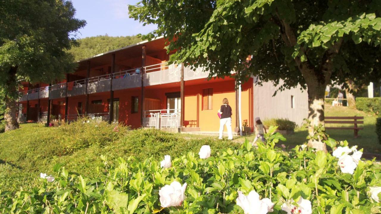 ホテル Vvf Sud Aveyron Brusque エクステリア 写真